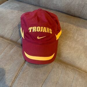Nike Team Maroon/Yellow USC Trojans Hat